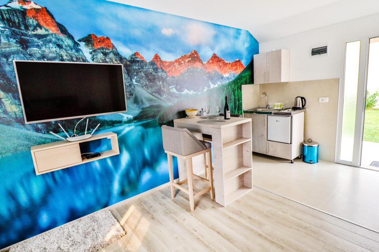 Simo Apartments Airport Podgorica Eksteriør billede